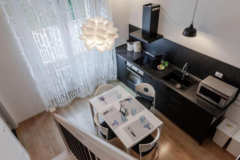 Navigli Loft Self Check-in, Wi-fi & A/c * Milan