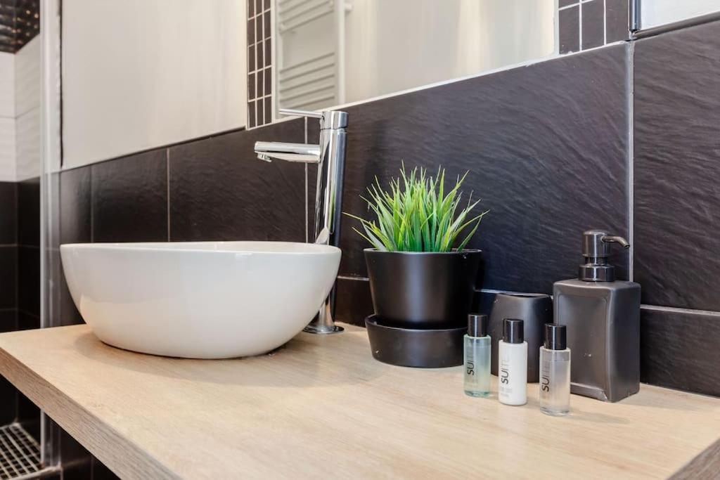 Navigli Loft Self Check-in, Wi-fi & A/c Apartment Milan